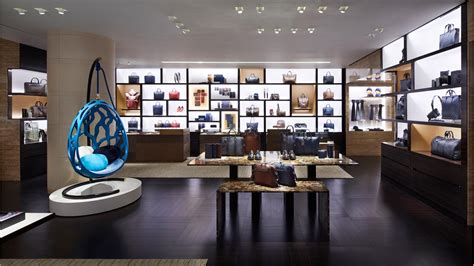 is it cheaper to buy louis vuitton in hong kong|louis vuitton hong kong landmark.